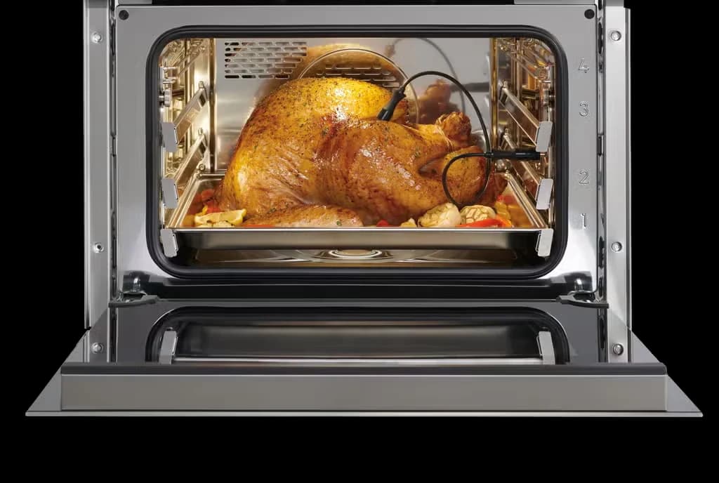 E Series Transitional Convection Steam Oven feature detail